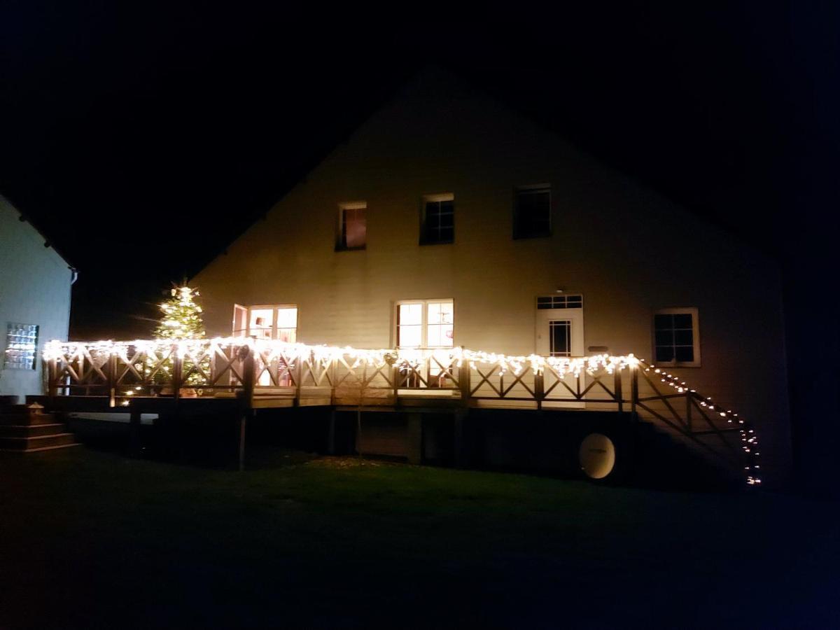 Ferienwohnung Joli Nid Au Coeur Des Ardennes Bièvre Exterior foto